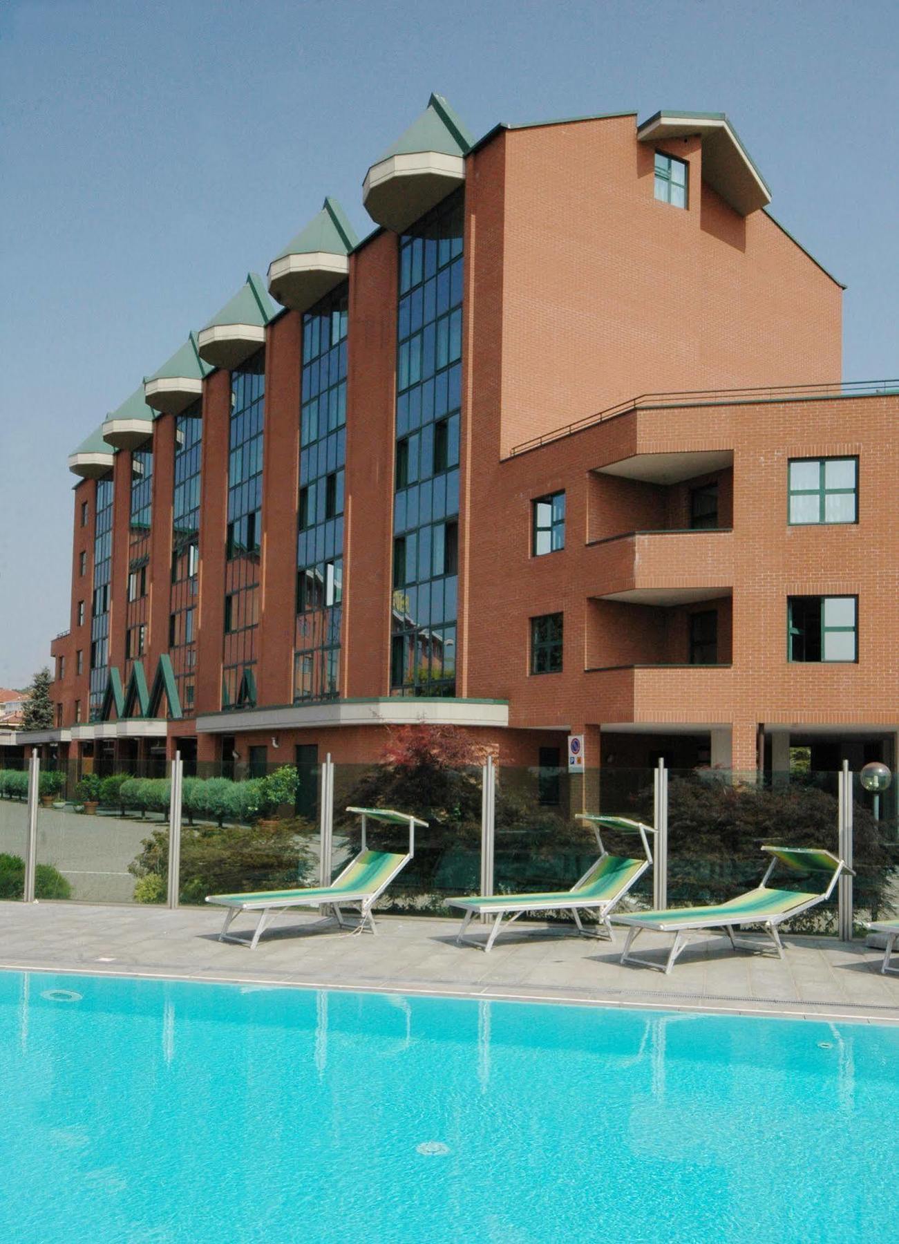 Rivoli Hotel 3*