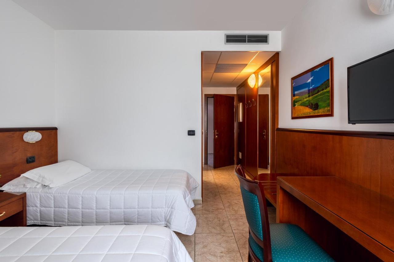 Hotel Rivoli Hotel 3*